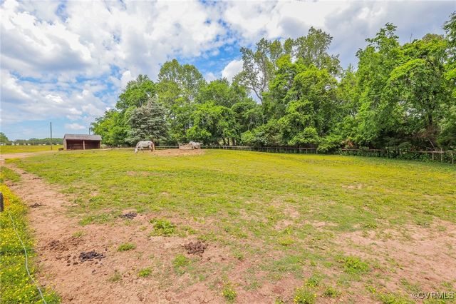 2418 Mill Rd, Powhatan, VA 23139