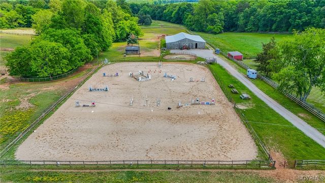 2418 Mill Rd, Powhatan, VA 23139