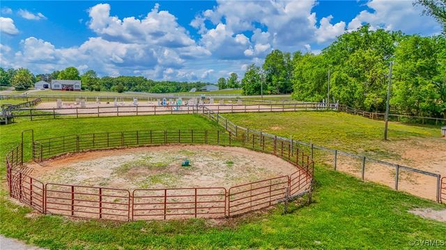 2418 Mill Rd, Powhatan, VA 23139