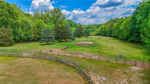 2418 Mill Rd, Powhatan, VA 23139