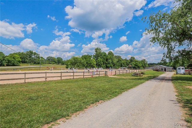 2418 Mill Rd, Powhatan, VA 23139