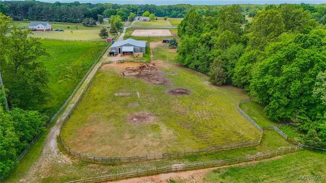 2418 Mill Rd, Powhatan, VA 23139