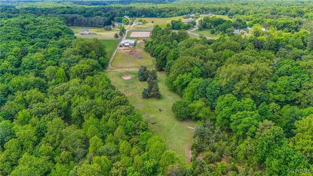 2418 Mill Rd, Powhatan, VA 23139