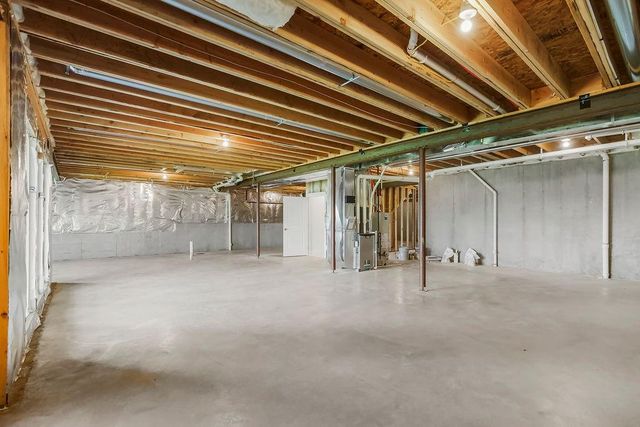 4102 W 158TH Terrace, Overland Park, KS 66224