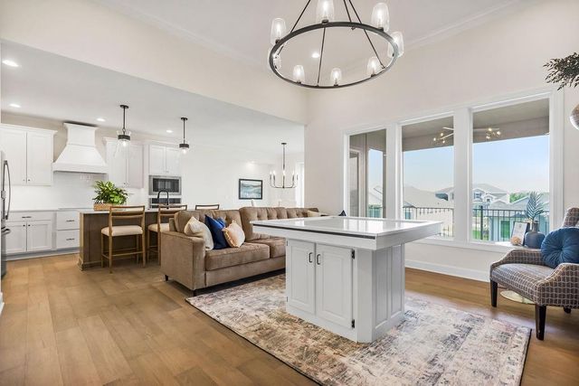 4102 W 158TH Terrace, Overland Park, KS 66224