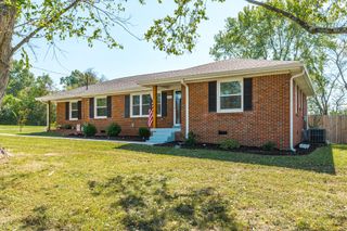 110 Jennings Drive, Hendersonville, TN 37075