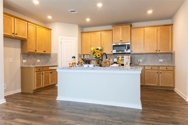 352 Palero Path, Brookshire, TX 77423