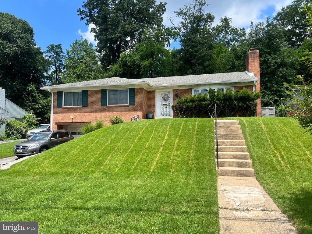 404 BURNT MILLS AVE, Silver Spring, MD 20901