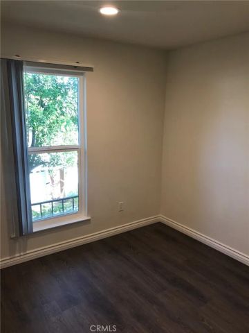 10210 Oklahoma Avenue B, Chatsworth, CA 91311