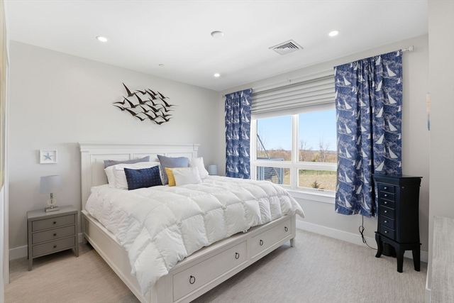 130 Broad Reach 403, Weymouth, MA 02191