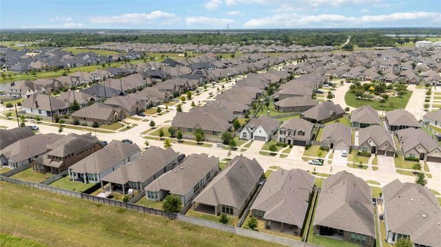 4333 Arbor Crest Lane, Manvel, TX 77578