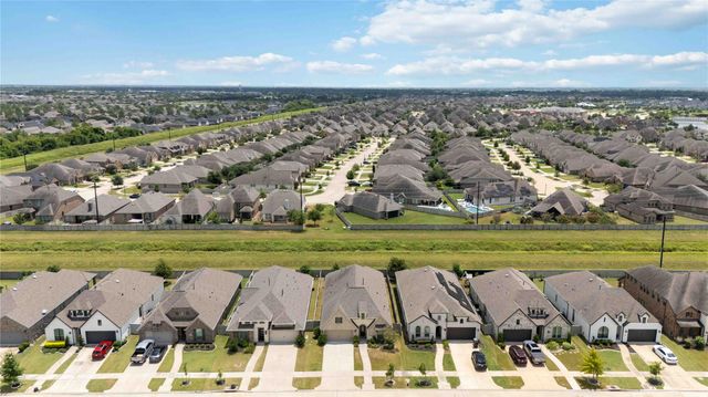 4333 Arbor Crest Lane, Manvel, TX 77578