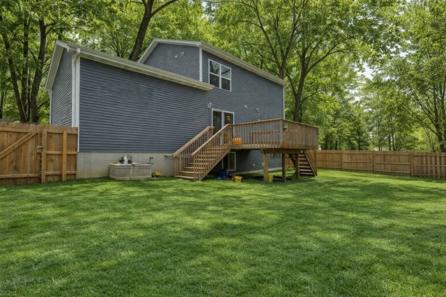 226 Northview Court, Hartford, IA 50118