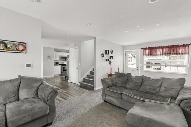 226 Northview Court, Hartford, IA 50118