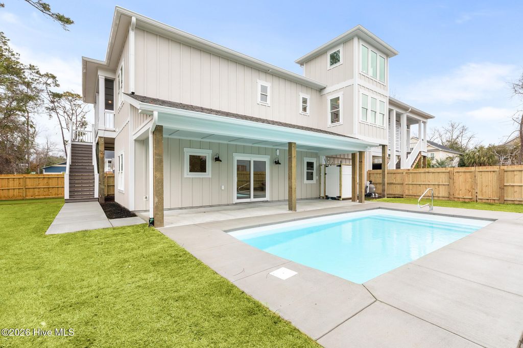 Image 164 of property listing at 315 NE 56th Street, Oak Island, NC 28465