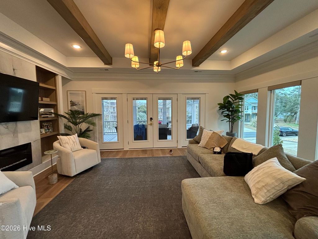 Image 7 of property listing at 315 NE 56th Street, Oak Island, NC 28465