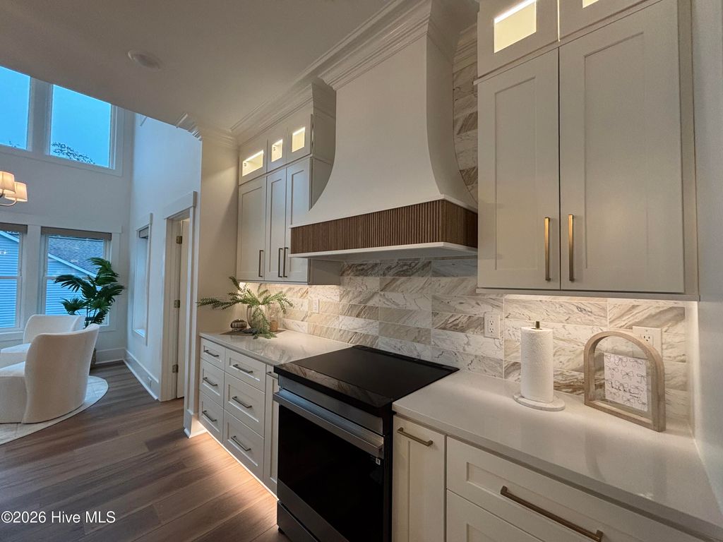 Image 92 of property listing at 315 NE 56th Street, Oak Island, NC 28465