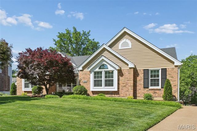 2989 Bridle Spur Lane, St Charles, MO 63303
