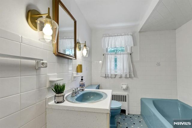123 Chapel Road, Mahwah, NJ 07430