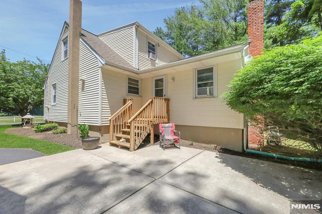 123 Chapel Road, Mahwah, NJ 07430