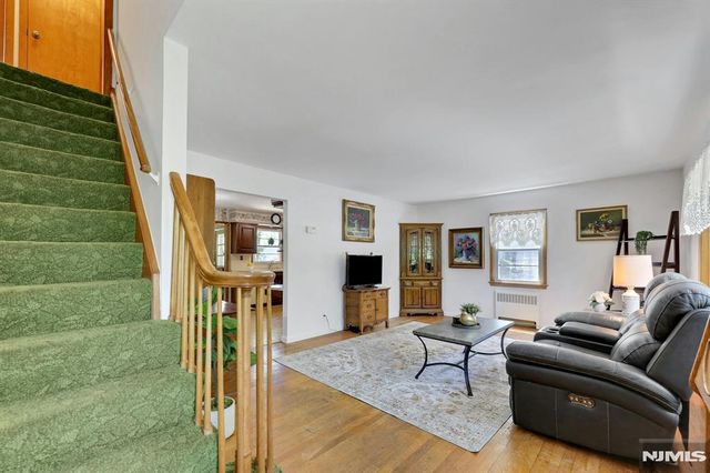 123 Chapel Road, Mahwah, NJ 07430