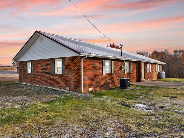 1237 Hwy. 934 Jet Ping Road, Somerset, KY 42503