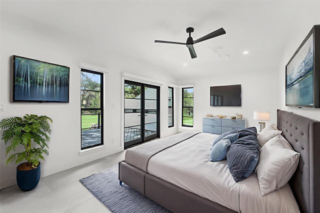 707 Harbor DR, Georgetown, TX 78633