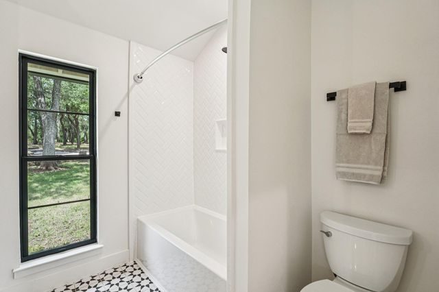 707 Harbor DR, Georgetown, TX 78633