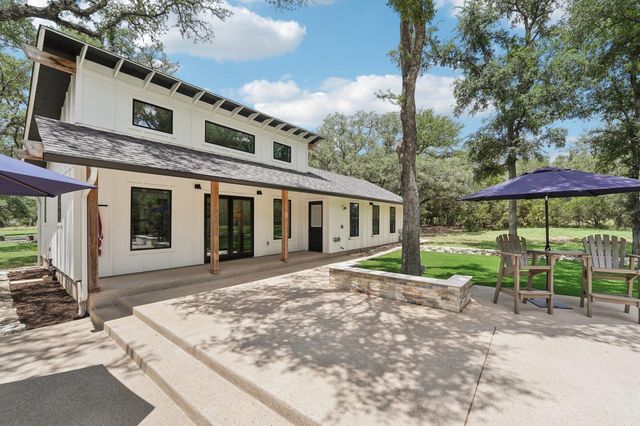 707 Harbor DR, Georgetown, TX 78633