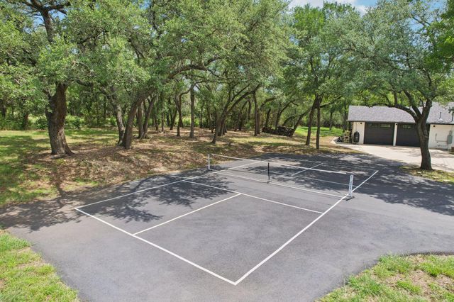 707 Harbor DR, Georgetown, TX 78633