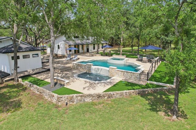 707 Harbor DR, Georgetown, TX 78633