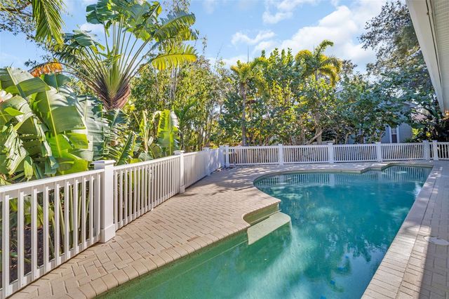 266 FLORIDA BOULEVARD, Crystal Beach, FL 34681