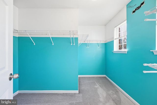 18733 FALLING RIVER DR, Gaithersburg, MD 20879