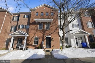 18733 FALLING RIVER DR, Gaithersburg, MD 20879