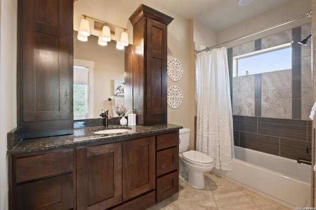 41 WOODLAND VW, Fair Oaks Ranch, TX 78015