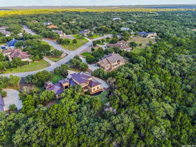 41 WOODLAND VW, Fair Oaks Ranch, TX 78015