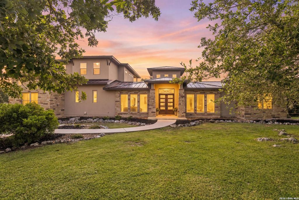 41 WOODLAND VW, Fair Oaks Ranch, TX 78015