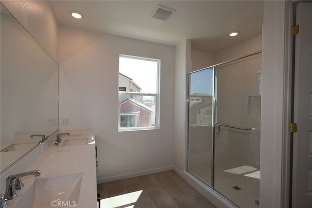 27328 Bear Paw Lane, Valencia, CA 91381