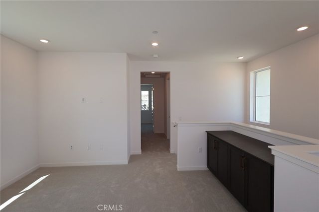 27328 Bear Paw Lane, Valencia, CA 91381