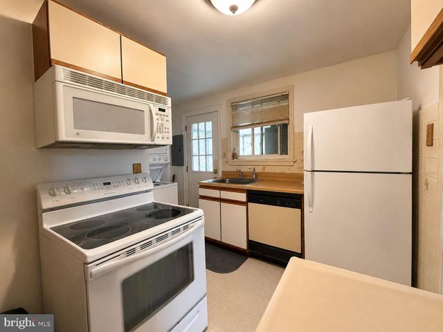 1507 RESERVOIR AVE, Abington, PA 19001