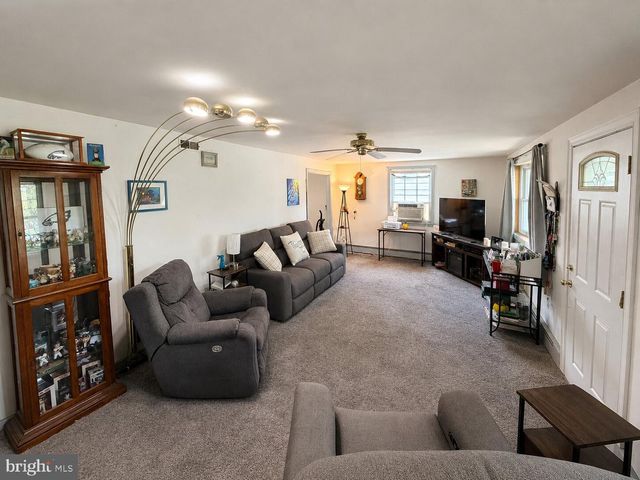 1507 RESERVOIR AVE, Abington, PA 19001