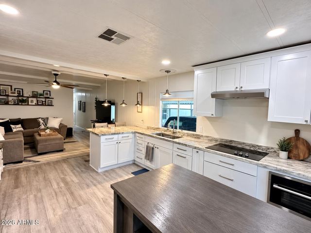 101 N 38TH Street 140, Mesa, AZ 85205