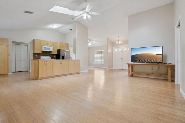 6610 PAMPUS DRIVE, Orlando, FL 32819