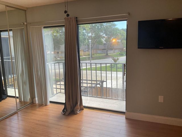 224 2nd Way, West Palm Beach, FL 33407