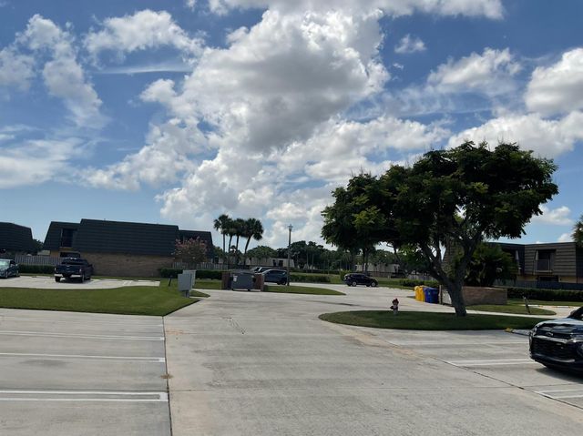 224 2nd Way, West Palm Beach, FL 33407