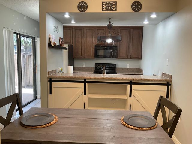 224 2nd Way, West Palm Beach, FL 33407