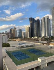 16909 N Bay Road 1009, Sunny Isles Beach, FL 33160