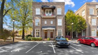 622 Elm Street C, Greensboro, NC 27401