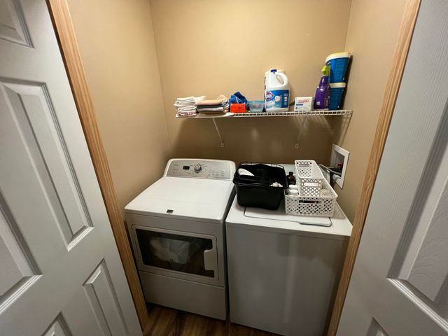 941 Peace In The Valley Road, Blue Eye, MO 65611