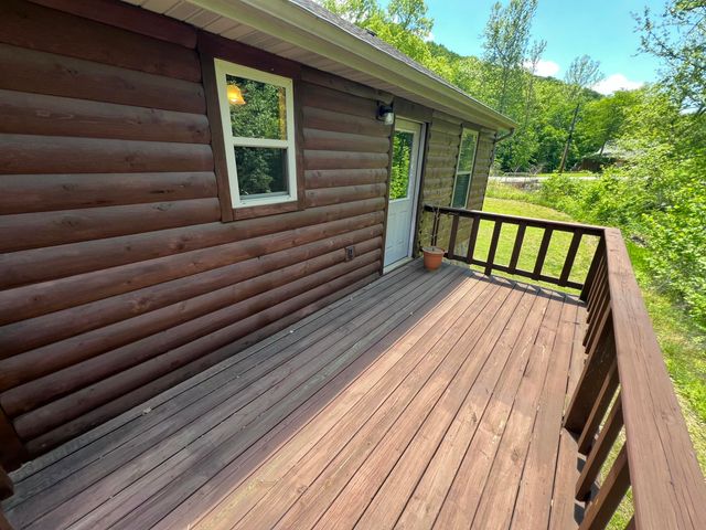 941 Peace In The Valley Road, Blue Eye, MO 65611